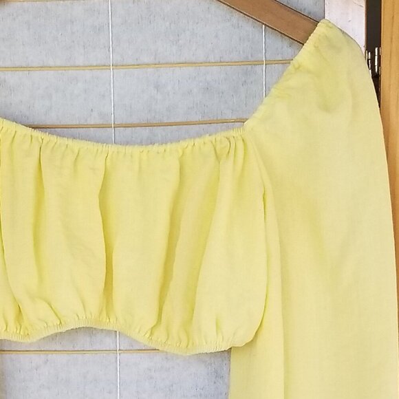 KOURT Revolve Enza Yellow Off Shoulder Puff Long Sleeve Crop Top Small - Picture 8 of 8